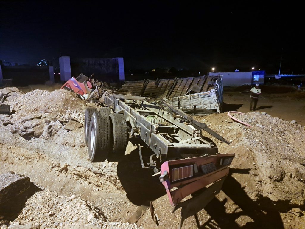 menteşe tır, menteşe tır kazası, menteşe kaza, menteşe kötekli kavşağı, menteşe