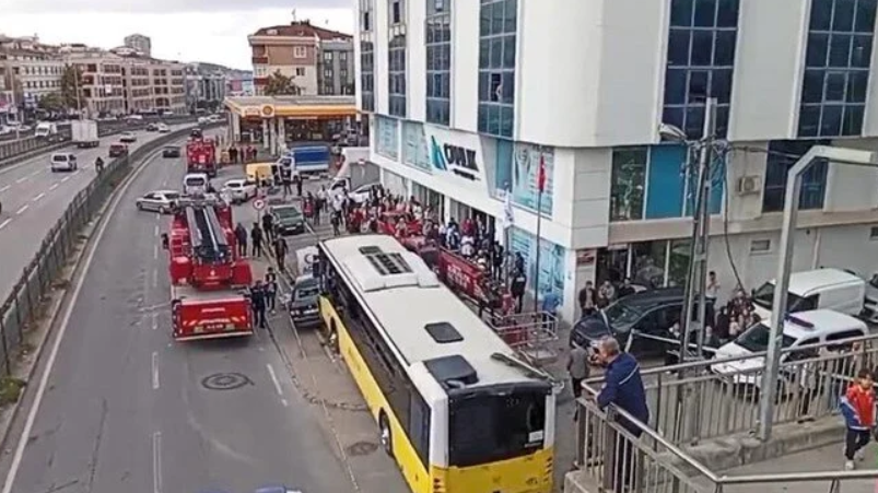 çekmeköy kaza, çekmeköy son dakika, çekmeköy otobüs kazası, çekmeköy kaza son dakika, çekmeköy otobüs