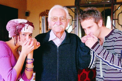 arif erkin, arif erkin güzelbeyoğlu, arif erkin kimdir, arif erkin yabancı damat, arif erkin güzelbeyoğlu kaç yaşında