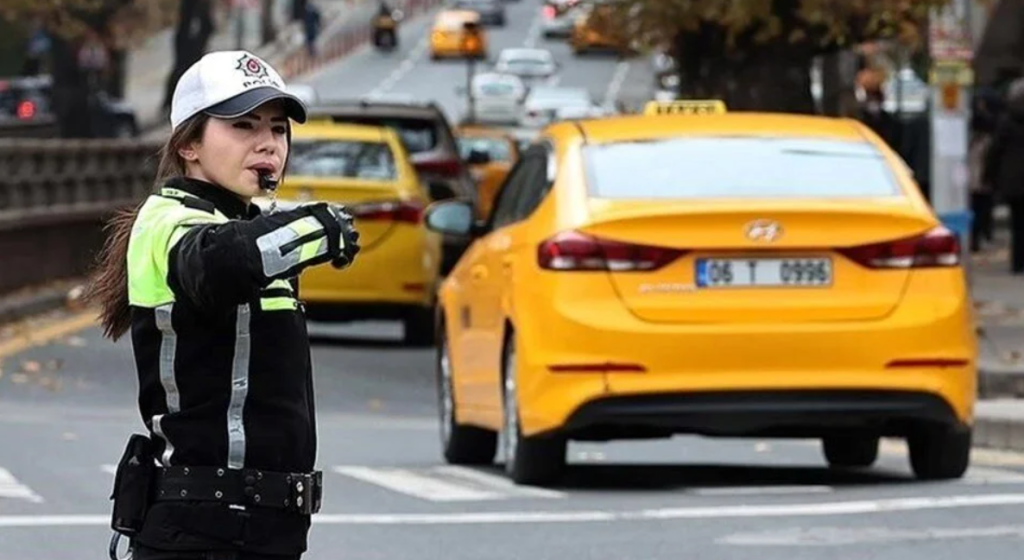 19 ve 29 ekim'de hangi yollar trafiğe kapatılacak, istanbul'da trafiğe kapalı olacak yollar, 29 ekim trafiğe kapalı yollar, istanbulda trafiğe kapalı yollar, 29 ekim hangi yollar trafiğe kapatılacak