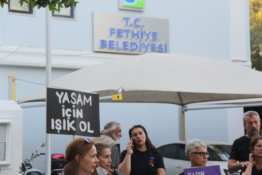 fethiye kadın platformu fethiye hayvan bakımevi şiddet fethiye barınak şiddet eda sheldon