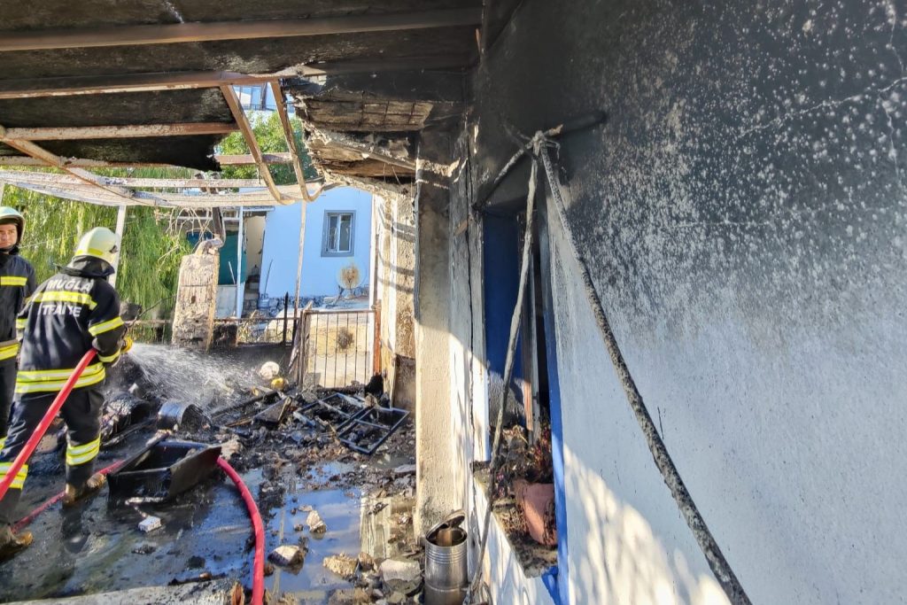 bodrumda yangın, bodrum yangın, bodrum ev yangını, bodrumda ev yangını, bodrum yalıkavak yangın