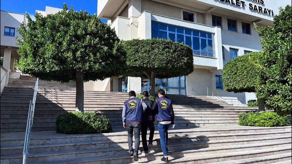 muğla çeşitli suçlar, muğla çeşitli suçlardan aranan şahıslar, muğlada 20 şüpheli tutuklandı, muğla jandarma, muğla 