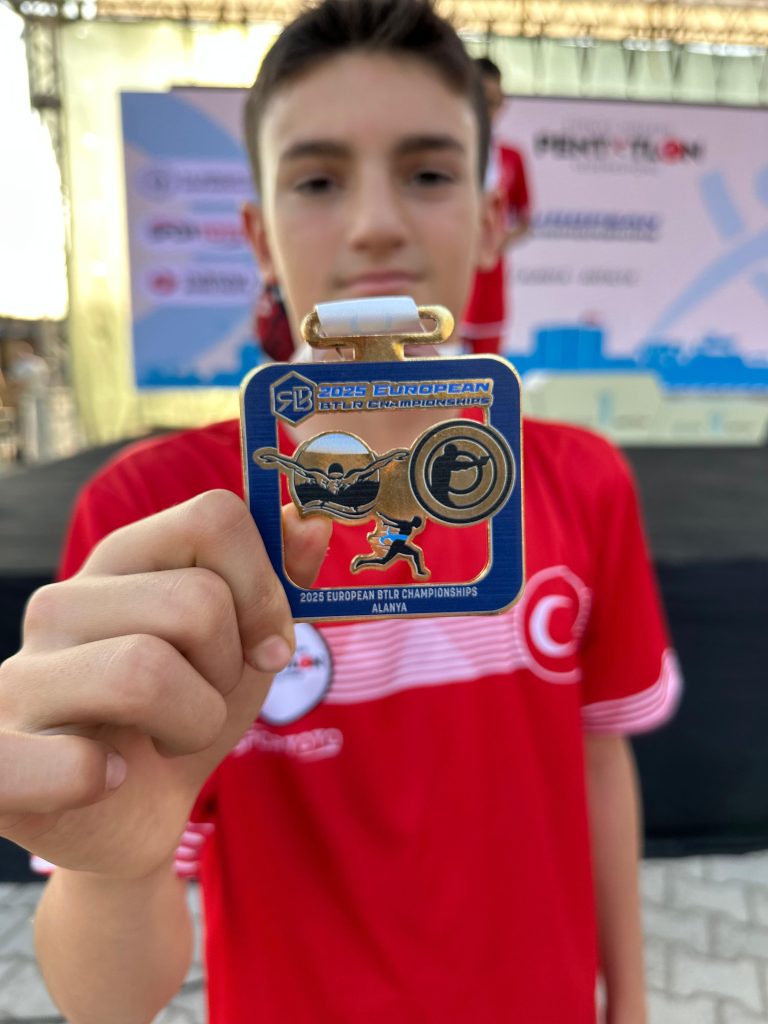 kerem batur genç avrupa şampiyonu ahmet aras tebrik etti BTLR Avrupa Şampiyonası muğla büyükşehir belediyesi