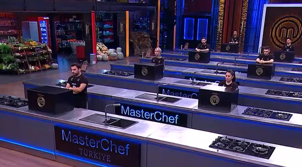 masterchef kim elendi, 8 kasım masterchef son bölüm, masterchef kim gitti, masterchef 8 kasımda kim elendi, masterchef çağlar