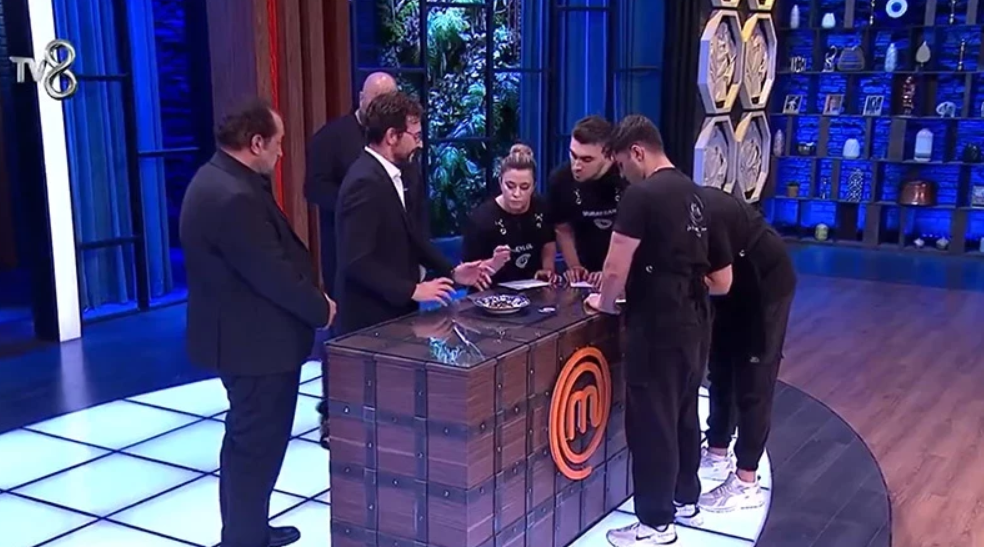  masterchef kim elendi, 19 kasım masterchef son bölüm, masterchef kim gitti, masterchef son bölüm, masterchef eylül