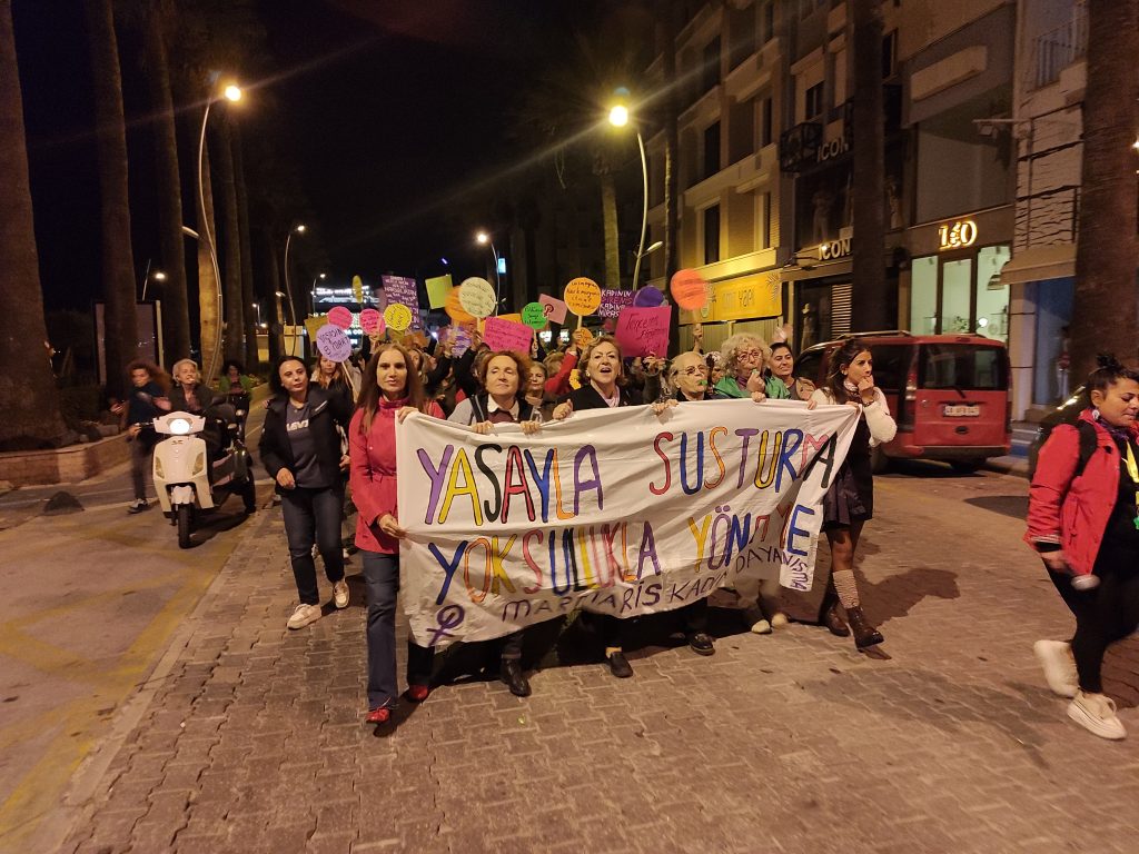 marmaris 25 kasım, marmaris kadın dayanışma, marmaris kadın dayanışma 25 kasım, marmaris kadın şiddetle mücadele günü, marmaris 