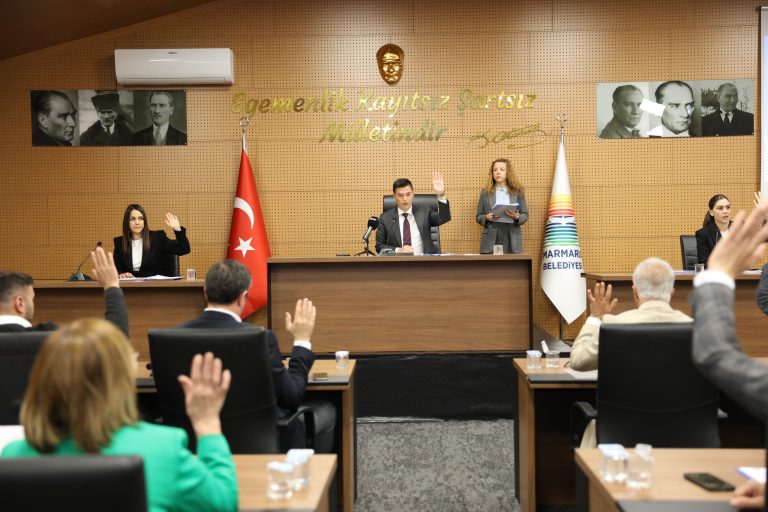 marmaris belediyesi meclis salonu, sayıştay raporu marmaris belediyesi, marmaris ruhsatsız meclis salonu, marmaris belediyesi ruhsatsız meclis salonu, marmaris belediyesi