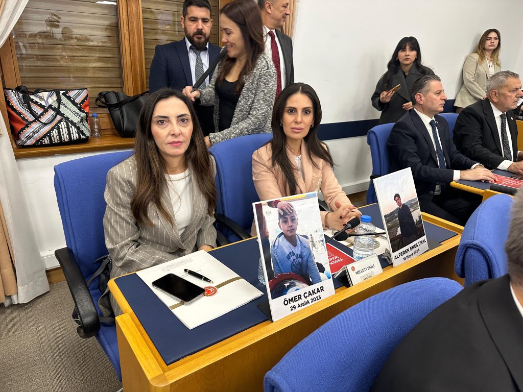 gizem özcan yusuf tekin, mecliste boş beslenme çantası, yusuf tekin, yusuf tekin boş beslenme çantası, gizem özcan