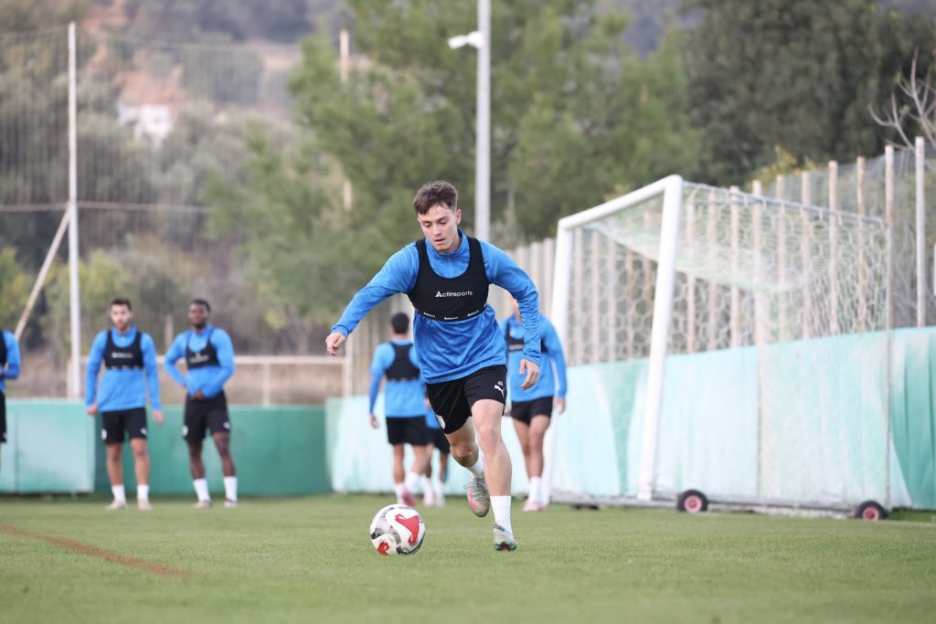 Bodrum FK maçı bodrum fk istanbulspor futbol maçı sahasında konuk ediyor Burhan Eşer