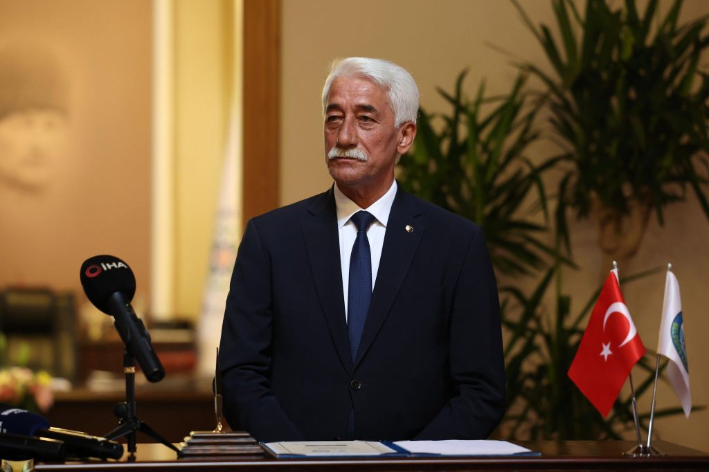 huzurevi için protokol Muğla Büyükşehir Belediyesi Ula Belediyesi huzurevi protokol imzalandı