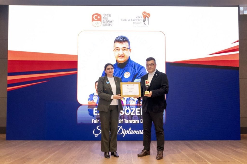 türkiye şampiyonu okçuluk sporcuları ejder sözen muğla büyükşehir bronz madalya