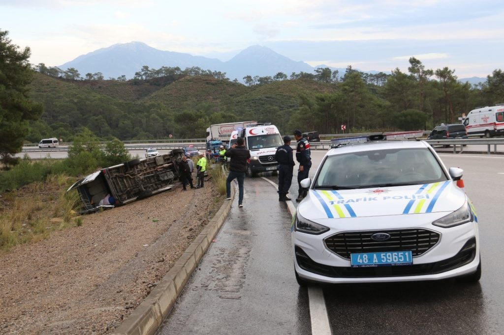 fethiye yolcu minibüsü, fethiye yolcu minibüsü kaza, fethiye kaza, fethiye trafik kazası, fethiye ortaca minibüsü