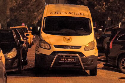 menteşede bıçaklı kavga, menteşe kavga, menteşe bıçaklı kavga, menteşe emirbeyazıt mahallesinde kavga, menteşe