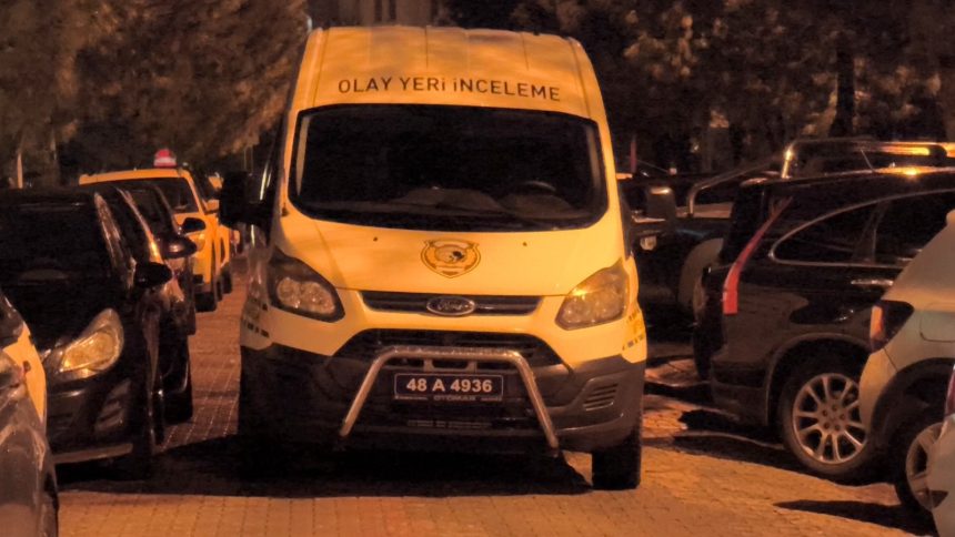 menteşede bıçaklı kavga, menteşe kavga, menteşe bıçaklı kavga, menteşe emirbeyazıt mahallesinde kavga, menteşe