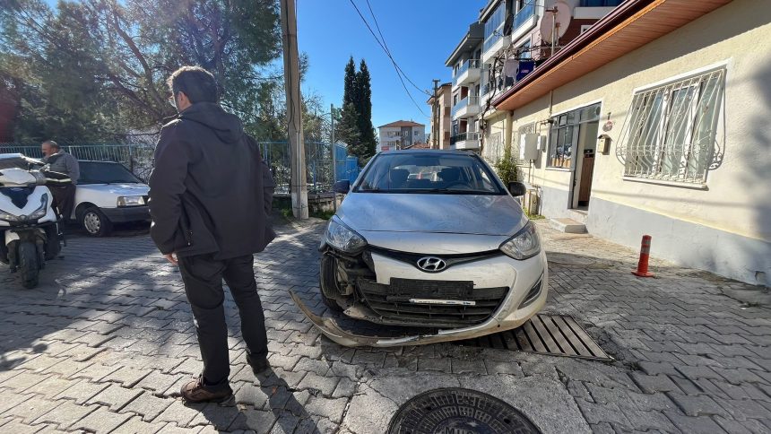 menteşe trafik kazası menteşe kaza otomobil motosiklet yaralandı