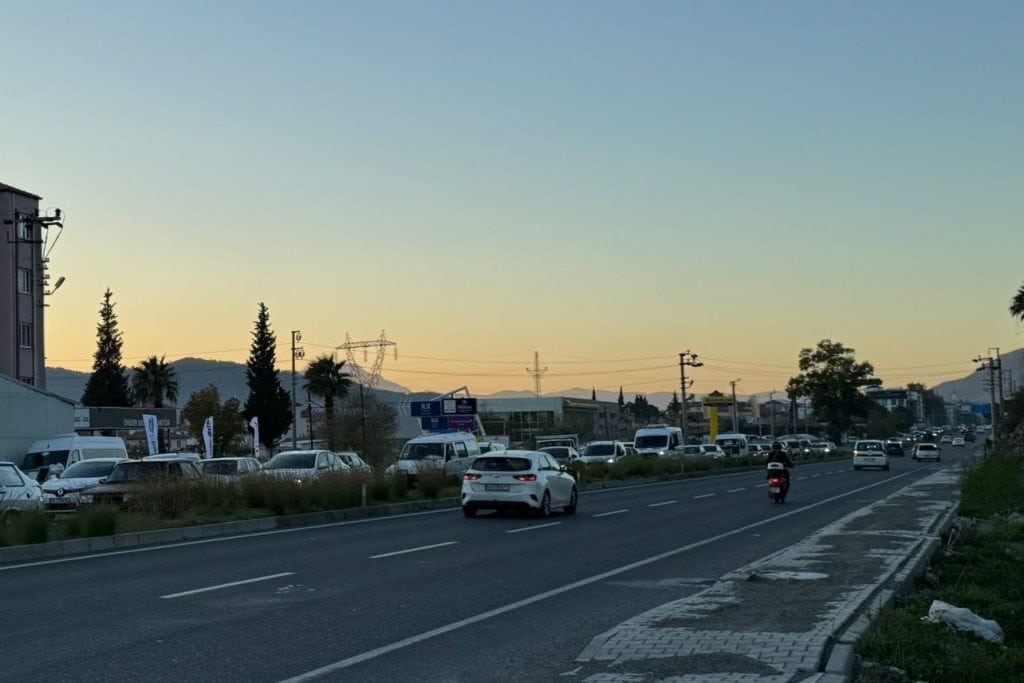 ortaca kaldırım çalışması, ortaca iş kazası, ortaca kaldırım çalışması kaza, ortaca beton mikseri, ortaca