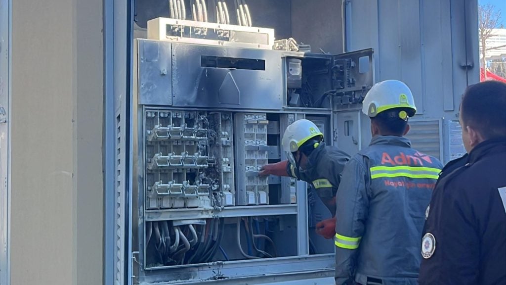 menteşe trafoda yangın, menteşe elektrik trafosu yangın, menteşe elektrik trafosu, menteşe yangın, menteşe
