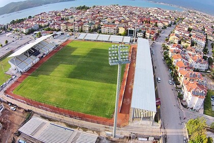 fethiye ilçe stadı, fethiyespor galatasaray maçı, fethiyespor, fethiyespor stadı, fethiyespor stat zemini