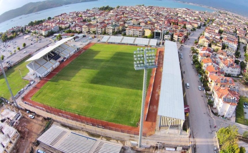 fethiye ilçe stadı, fethiyespor galatasaray maçı, fethiyespor, fethiyespor stadı, fethiyespor stat zemini