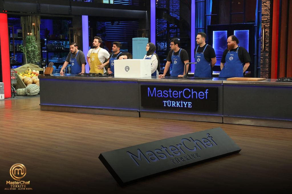 masterchef dördüncü önlüğü kim kazandı, masterchef önlüğü kim kazandı, masterchef son bölüm 25 aralık, masterchef altın önlük kim kazandı, masterchef altın kupa son bölüm