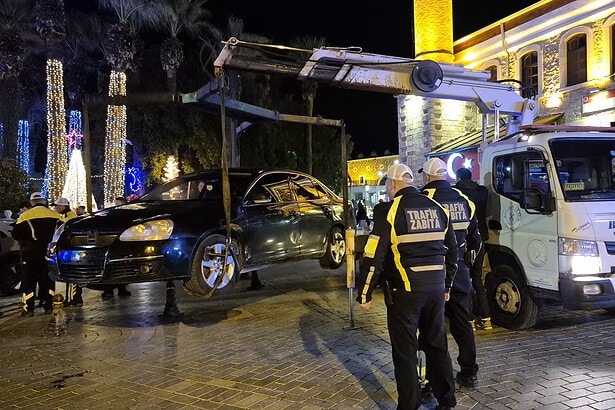 yılbaşı denetimi yılbaşı kutlaması para cezası plakasız araç belediye meydanı yeni yıl