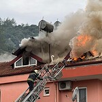 fethiye yangın, fethiye ev yangını, fethiye taşyaka, fethiye taşyaka yangın, fethiye çatı katı yangın