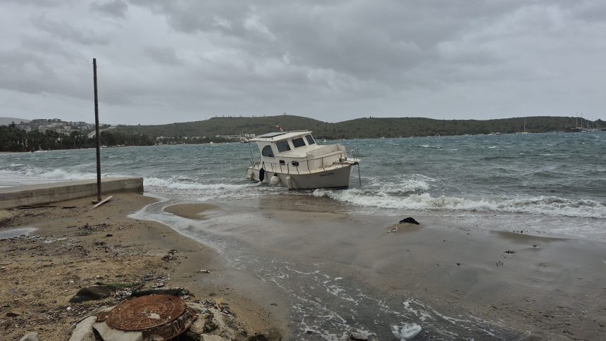 bodrum tekne, bodrum fırtına, bodrum, bodrum hava durumu, hava durumu bodrum