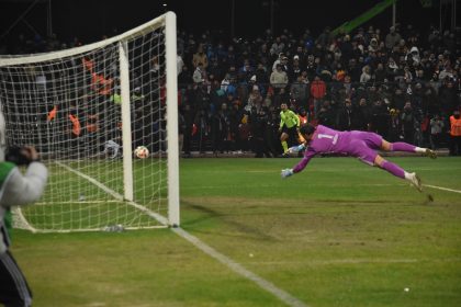 arda akbulut, kaleci arda akbulut, fethiyespor kalecisi, icardi penaltı kaçırdı, icardi penaltı