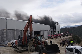 milas yangın, milas fabrika, milas fabrika yangın, milas gümüşdoğa su ürünleri, gümüşdoğa su ürünleri