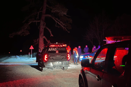 yılanlı dağı, yılanlı dağında buzlanma, menteşe yılanlı dağı, muğla yılanlı dağı, yılanlı dağında mahsur kalan