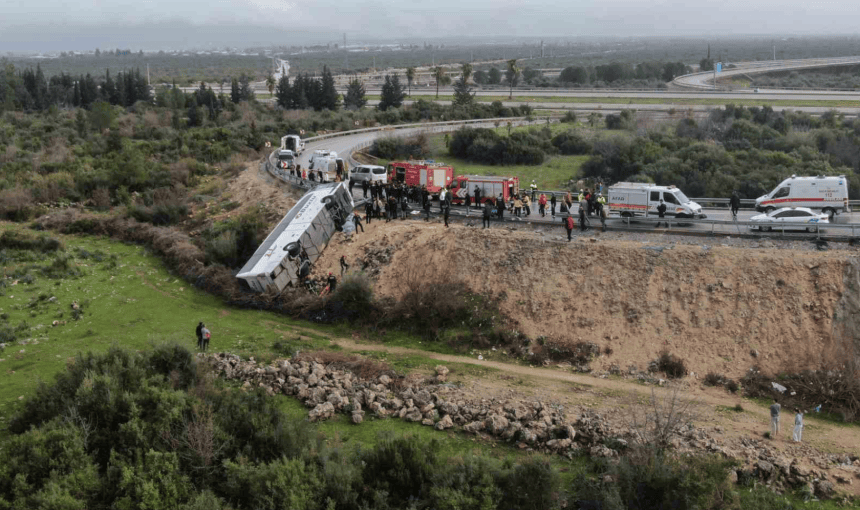 antalya kaza antalya otobüs kazası antalya son dakika antalya yolcu otobüsü kazası antalya kaza son dakika