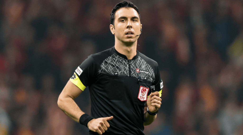 arda kardeşler, arda kardeşler en son hangi maçı yönetti, hakem arda kardeşler, arda kardeşler menajer, arda kardeşler hakemliği bıraktı