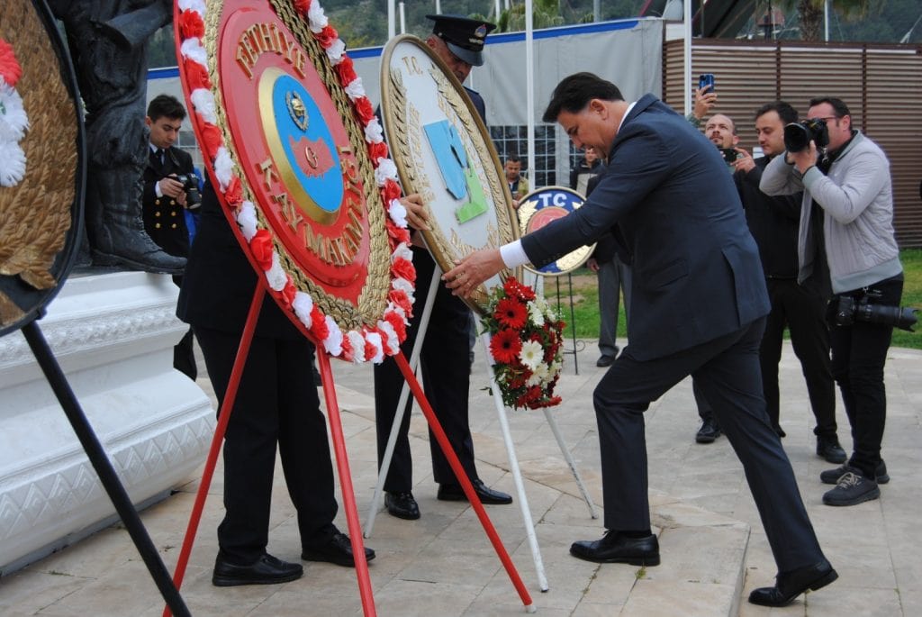 18 mart çanakkale şehitleri fethiye tören çanakkale zaferi çanakkale şehitleri anma günü 18 mart