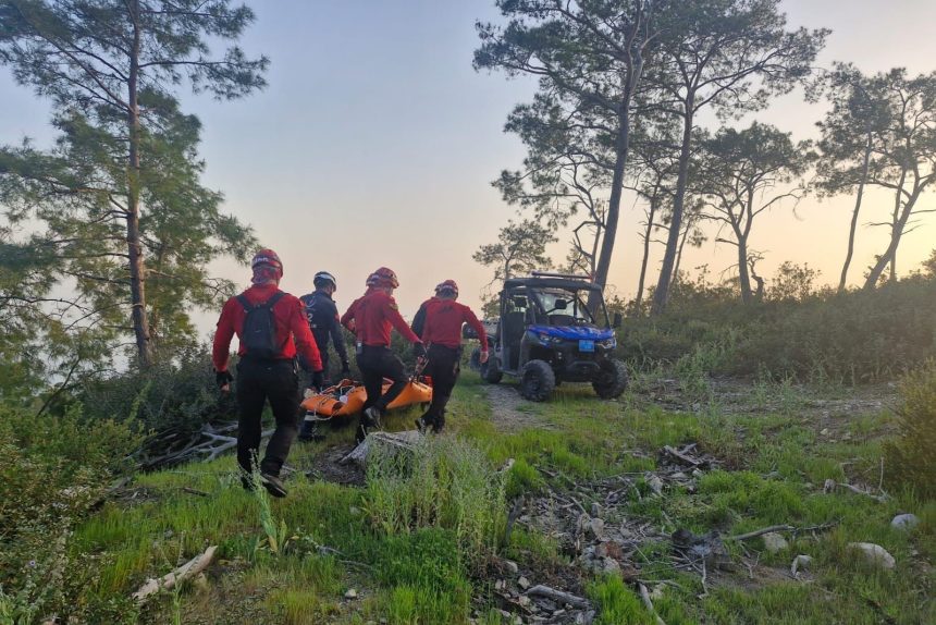 fethiye likya yolu, likya yolu, likya yolunda ayağı kırılan kişi, likya yolunda düşen kişi, fethiye