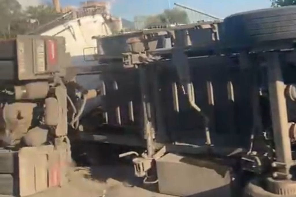 yatağan kaza, yatağan trafik kazası, yatağan termik santrali, yatağan termik santrali önünde kaza, yatağan kamyon