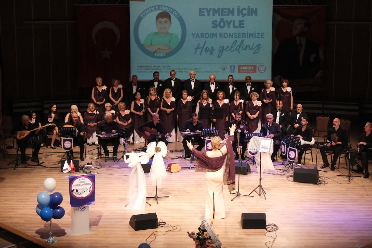 Bodrum’da DMD hastası Eymen için yardım konseri düzenlendi