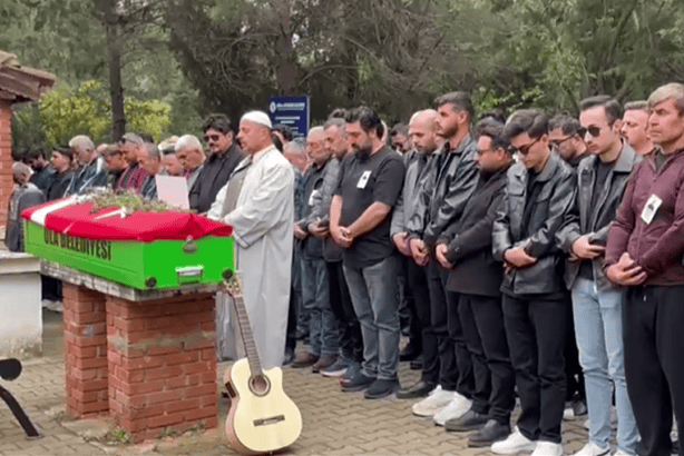 rıza tamer şişman, tamer şişman toprağa verildi, tamer şişman bodrum, tamer şişman akyaka, şarkıcı tamer şişman