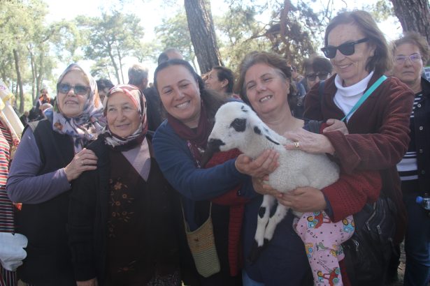 ikizköy, akbelen, nejla ışık, ikizköy muhtarı, akbelen ormanı
