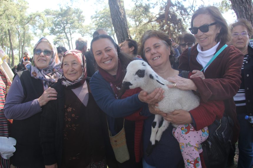 ikizköy, akbelen, nejla ışık, ikizköy muhtarı, akbelen ormanı