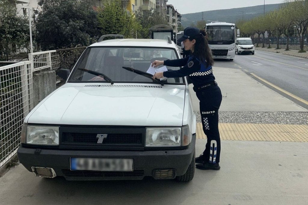 muğla yaya kaldırımı işgali, yaya kaldırımı işgali, yaya kaldırımı işgali muğla, muğla büyükşehir belediyesi zabıta, muğla büyükşehir belediyesi 