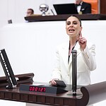 gizem özcan akbelen esra ışık