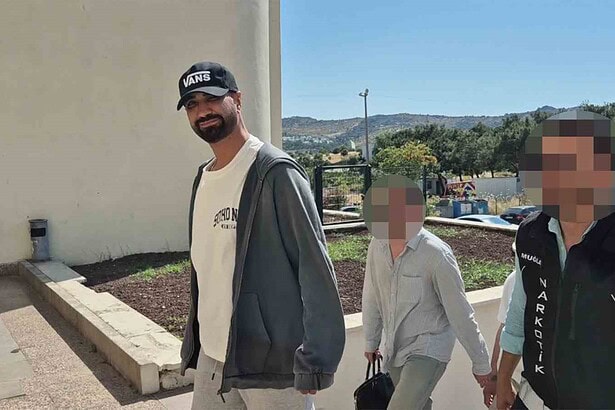 tan taşçı bodrum tan taşçı gözaltı şarkıcı tan taşçı uyuşturucu soruşturması bodrum adliyesi serbest bırakıldı
