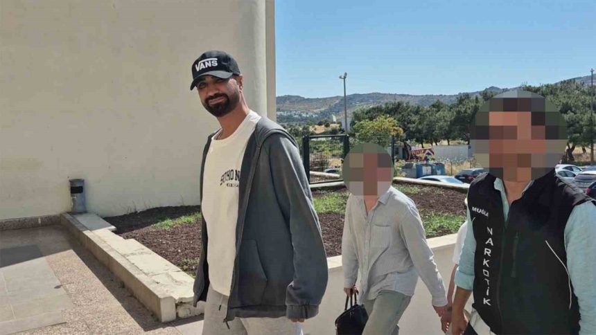 tan taşçı bodrum tan taşçı gözaltı şarkıcı tan taşçı uyuşturucu soruşturması bodrum adliyesi serbest bırakıldı