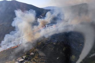 marmaris yangın, muğla yangın, marmaris bozburun, marmaris bozburun yangın, marmaris selimiye yangın