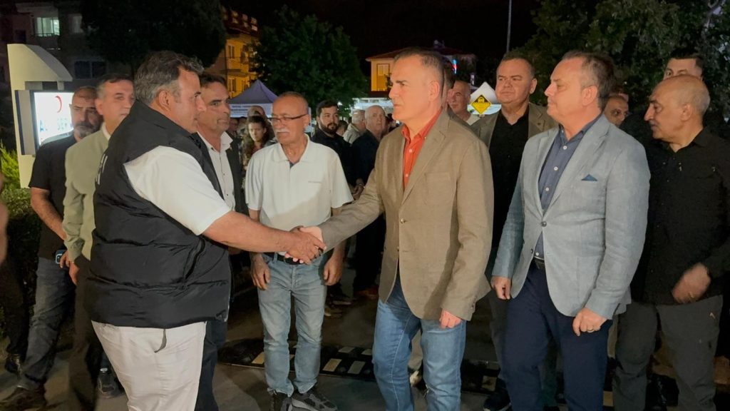 fethiye belediye başkanı, alim karaca, fethiye silahlı saldırı, alim karacaya silahlı saldırı, muğla valisi