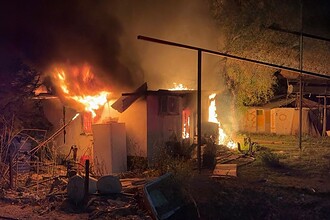 yangın söndürüldü muğla itfaiye yangın foça mahallesi ev yangın fethiye yangın