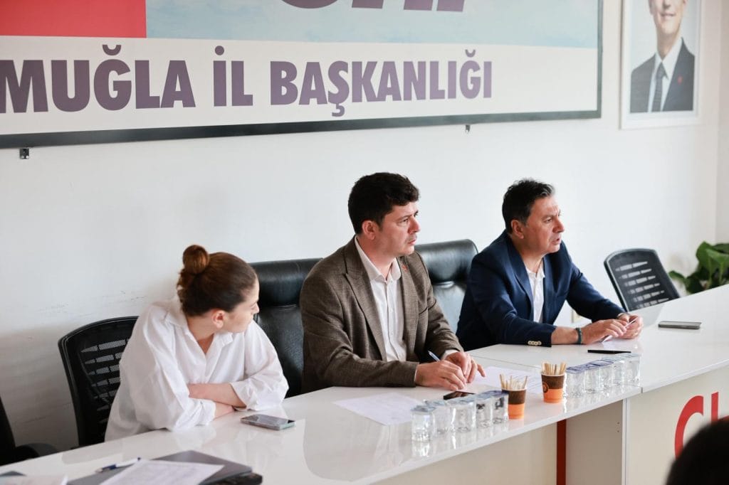 chp muğla özgür özel