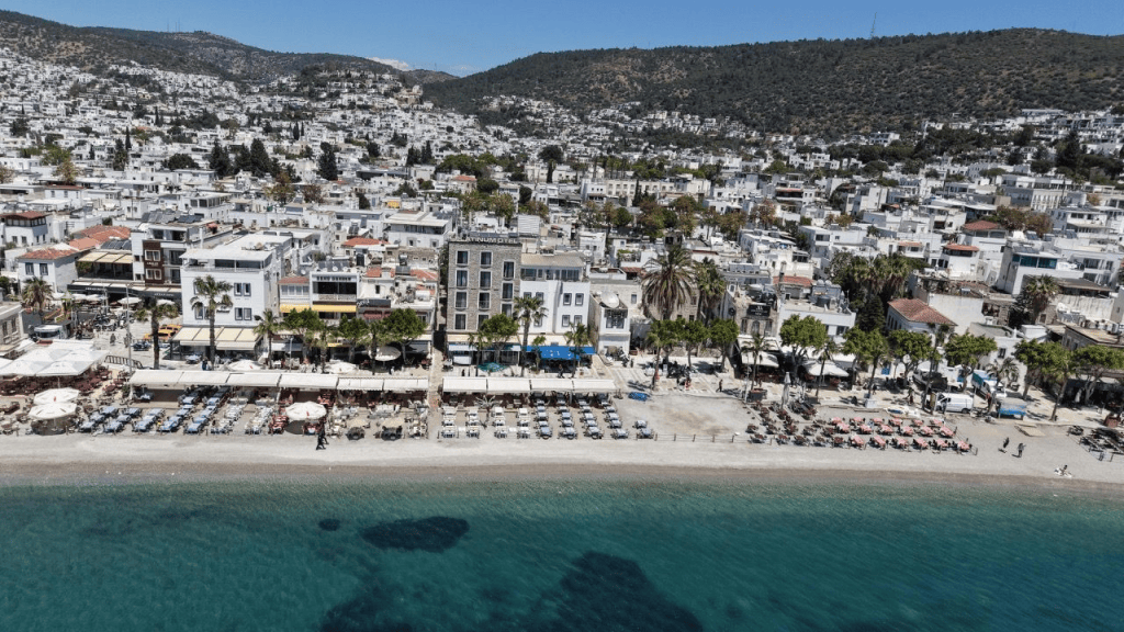 mandalinci kumbahçe bodrum kıyı düzenlemesi kumbahçe sahili tamer mandalinci bengüç özerdem bodrum belediye başkanı