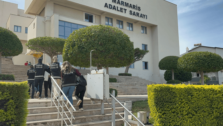 uyuşturucu operasyonu marmaris tutuklandı muğla emniyet müdürlüğü uyuşturucu ele geçirildi marmaris narkotik